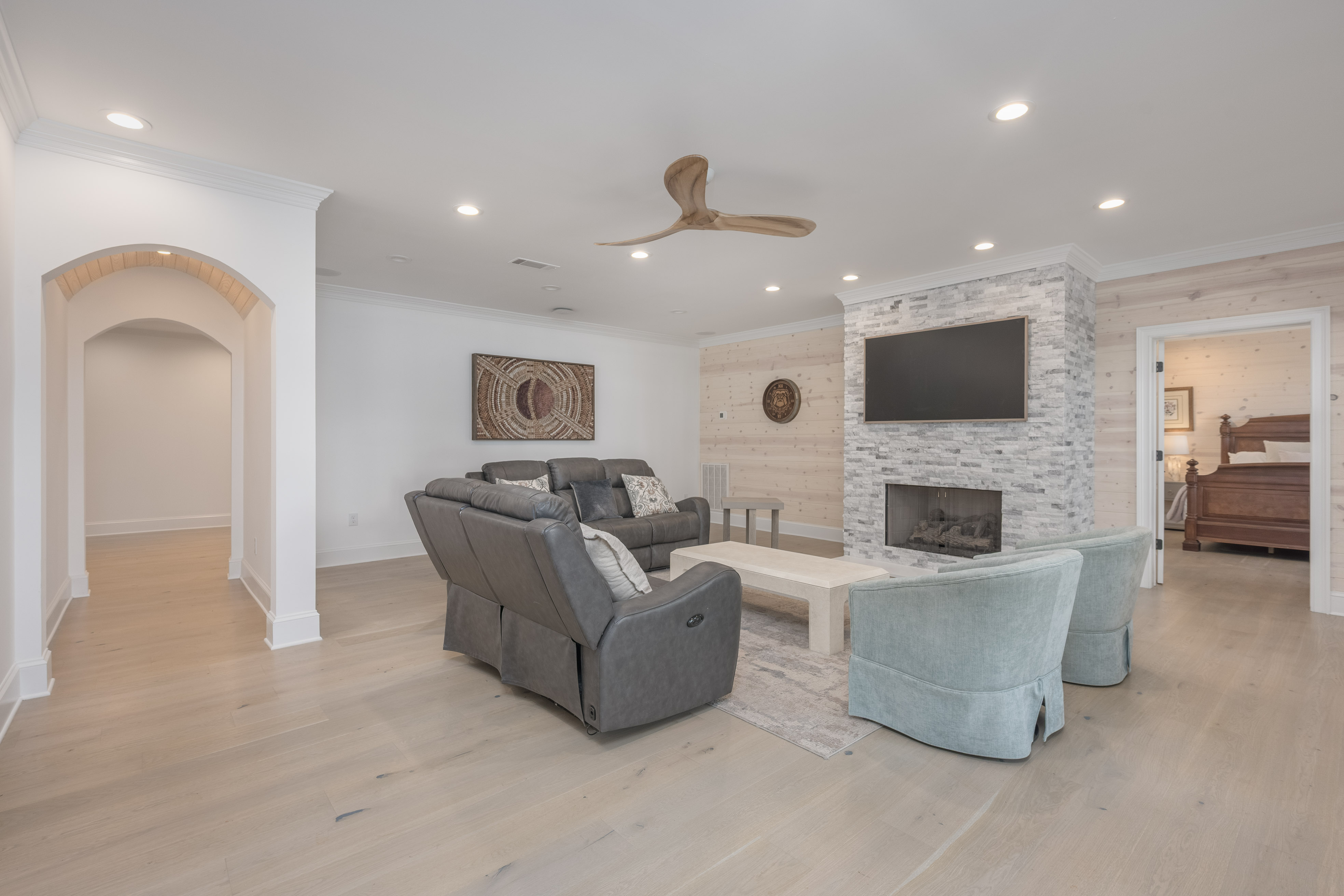 137 Barrington Hall Drive image 35